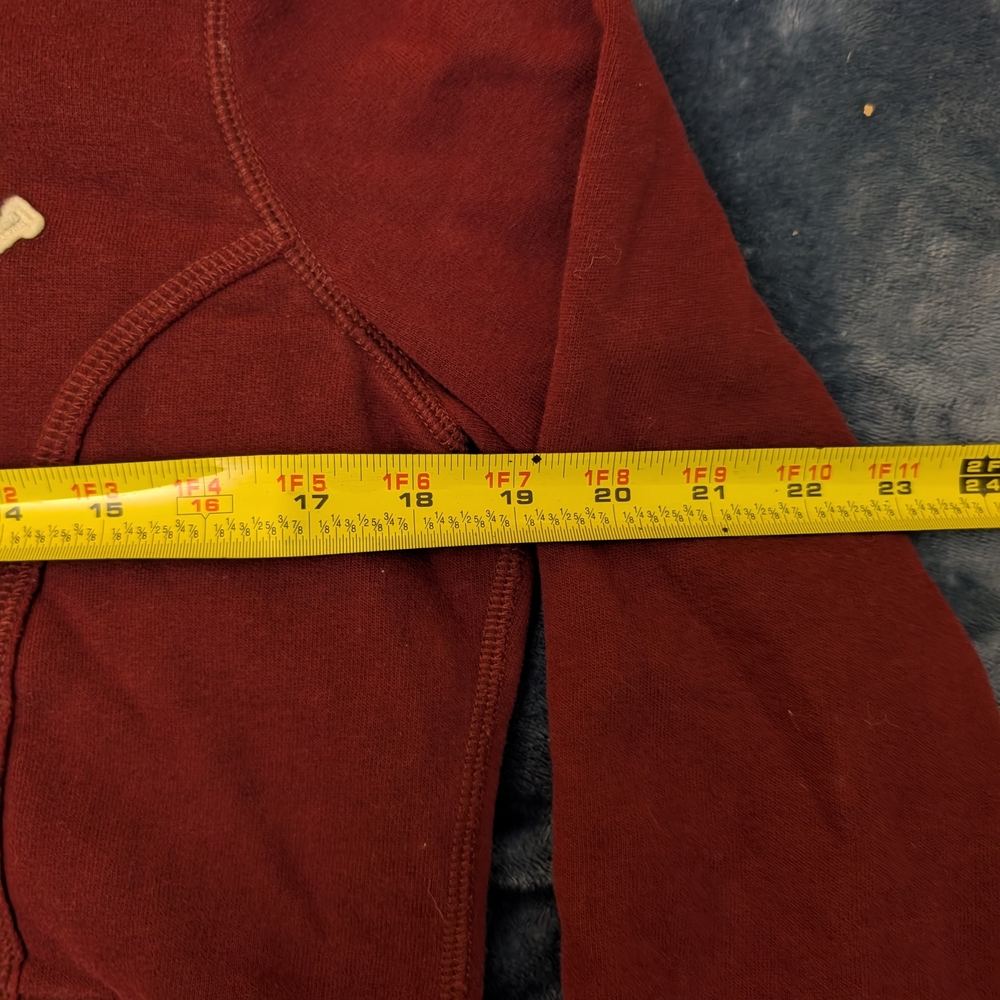 Vintage Women's Abercrombie & Fitch Maroon Jacket with Plush Lining Y2K - Picture 6 of 8